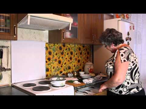 Видео: Как вкусно сварить пельмени с юшкой