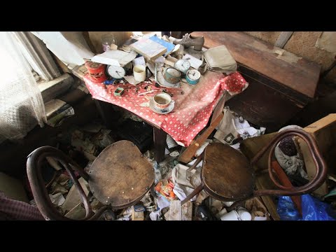 Видео: СТАРЬЁВЩИКИ: Вещи старой подмосковной дачи. Часть 2.