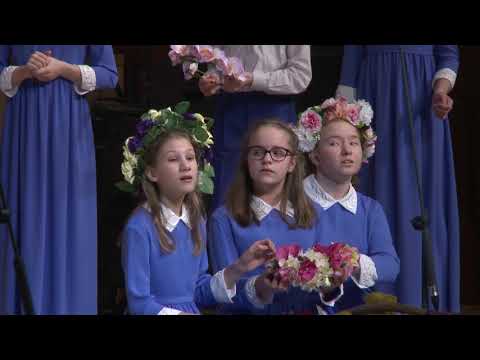 Видео: Детский хор "Весна" имени А. С. Пономарёва