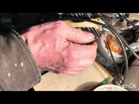 Видео: Резонанс двигуна Карпати.