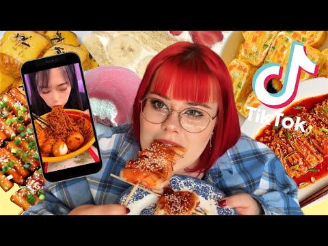 Видео: Готовлю и пробую еду из мукбангов 🍓🥘🥪