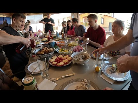 Видео: ПОЛНЫЙ ДОМ РОДНИ/ОТМЕЧАЕМ ПАСХУ