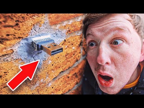 Видео: Если увидите флешку в стене, не трогайте её! Она…