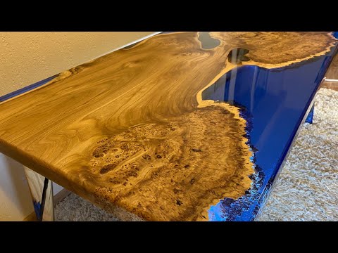 Видео: Стол "Чудо остров" на чудо ножках.