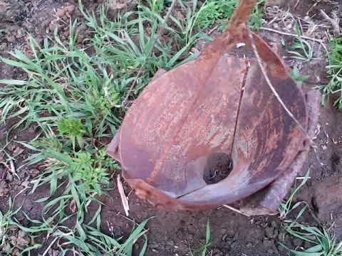 Видео: Ведро для чистки колодца 2 чясть