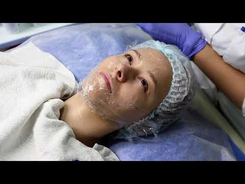 Видео: Механическая чистка лица