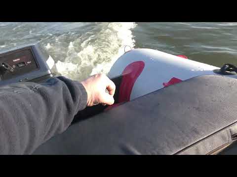 Видео: Ямаха-9 9лс, 4т. - демонстрация работы.