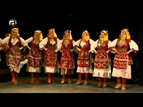 Видео: Ансамбл Танец - Македонски народни песни и ора (фрагмент)