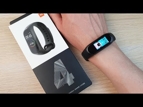 Видео: XIAOMI MI BAND 4 - ОБЗОР И ПЕРВАЯ НАСТРОЙКА