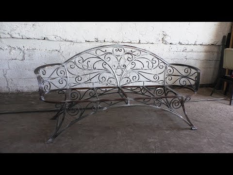 Видео: Скамейка из металла