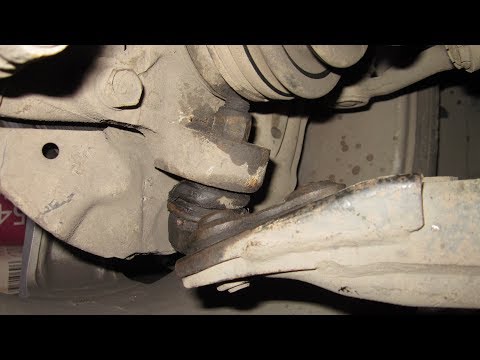 Видео: Замена шаровой опоры без съёмника/replace ball joint without puller