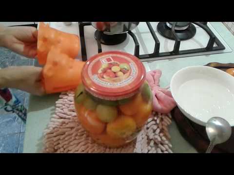 Видео: Ассорти из томатов и физалиса на зиму!