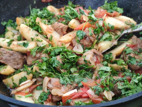 Видео: Оджахури в казане. Жареное мясо с картошкой по Грузински.