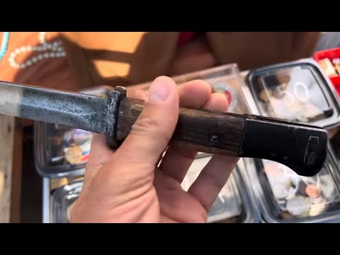 Видео: БЛОШИНЫЙ РЫНОК САЛТЫКОВКИ. ЗА ПОКУПКАМИ НА БАРАХОЛКУ БАЛАШИХИ.