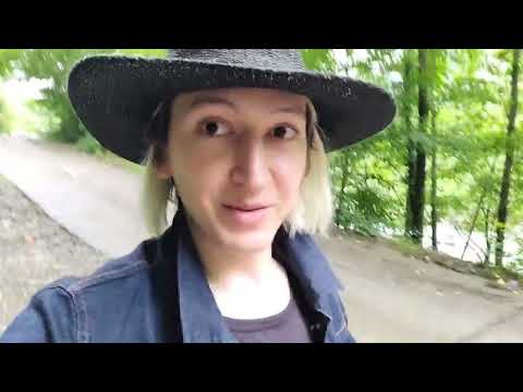 Видео: VLOG: руль, стройхлам, светлячки, ужин, расходы май 2024.