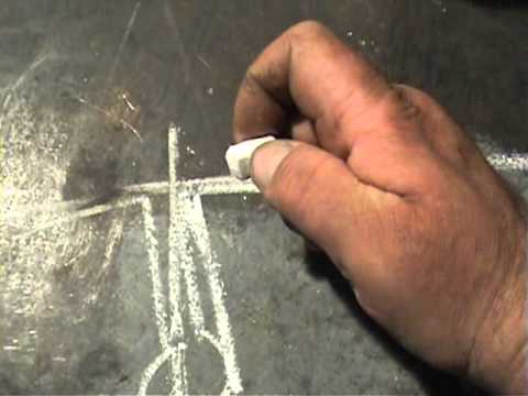 Видео: Как болгаркой резать древесину