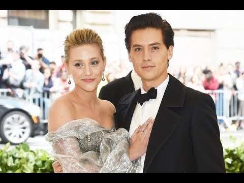 Видео: Лили Рейнхарт на Met Gala 2018 и все звёзды в H&M