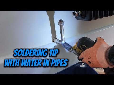 Видео: Паяльный наконечник с водой в трубах