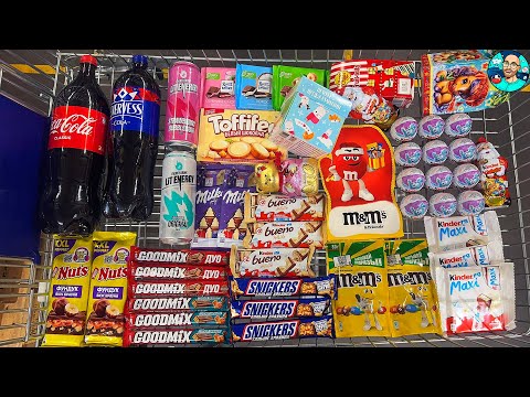 Видео: Море Конфет и Сладостей 🍬 Киндер Маша и Медведь, Смешарики, Coca-cola, LITENERGY, Toffifee, Milka