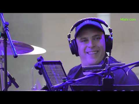 Видео: Концерт на Веселин Маринов – в град Павликени