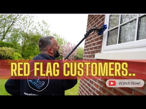 Видео: Тревожные сигналы для клиентов, занимающихся мойкой окон