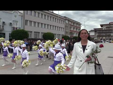 Видео: Празничното шествие на 24 май в Панагюрище