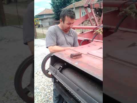 Видео: Ремонт на комбайн  Massey ferguson 187