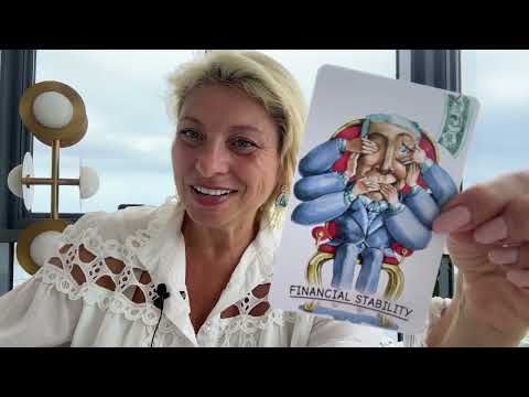 Видео: КОЗЕРОГ - ТАРО ПРОГНОЗ на 2025 год от ANGELA PEARL
