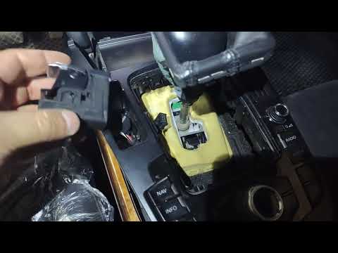 Видео: Audi A4 B8 2007 год. Ошибки по электроручнику j540. Ошибки 16365, 16377 и 00473. 