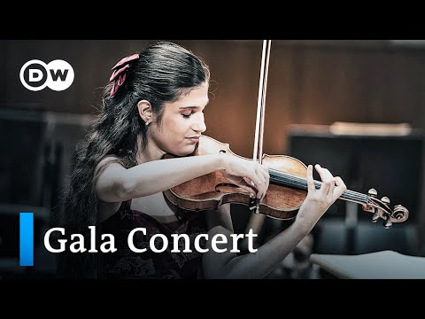 Видео: Гала-концерт: Классические шедевры Баха, Равеля, Верди, Дворжака, Ребеля, Мессиана и других