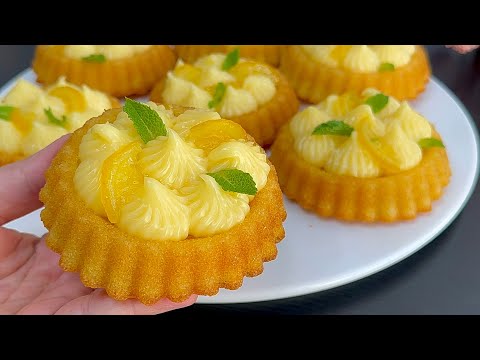 Видео: Лимонный десерт 🍋 Нежный и сливочный! Перевёрнутые тарталетки на подставке из печенья «Мадлен»!