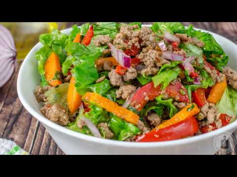 Видео: Цветна, ситна и сочна! САЛАТА С КАЙМА, МОРКОВИ И ЧУШКИ