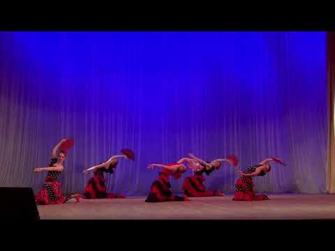 Видео: Испанский танец. Танец с веером. Фламенко