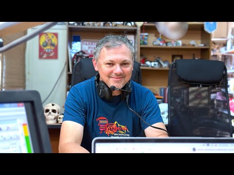 Видео: Трасса 66 и одноэтажная Америка. На байке по США. В студии мотопутешественник Денис Кожин.