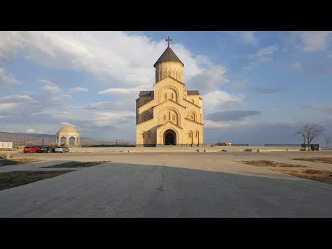 Видео: 8.12.2021 Tbilisi. Вазисубани 2-3 микрорайон. гора Махата