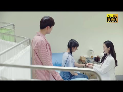 Видео: Золушка случайно пострадала, красивый босс отложил все дела, чтобы позаботиться о ней