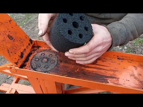 Видео: станок для изготовления брикета из угольной пыли