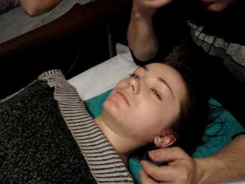 Видео: массаж лица