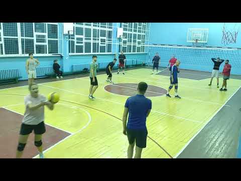 Видео:  22 октября, среда, три команды, Бельцы, волейбол(травма).