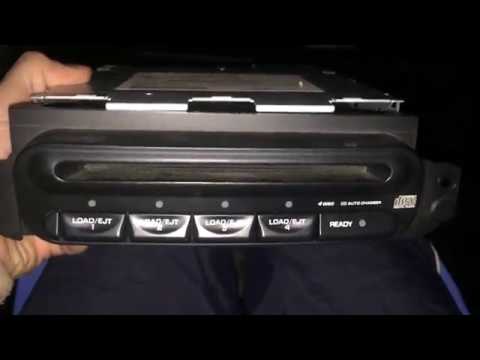 Видео: Решение проблемы с CD Changer Chrysler Sebring/Stratus/Voyager