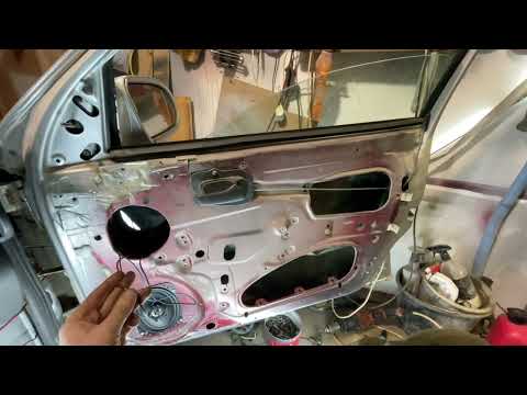 Видео: Переделка обычного стеклоподъемника в электрический