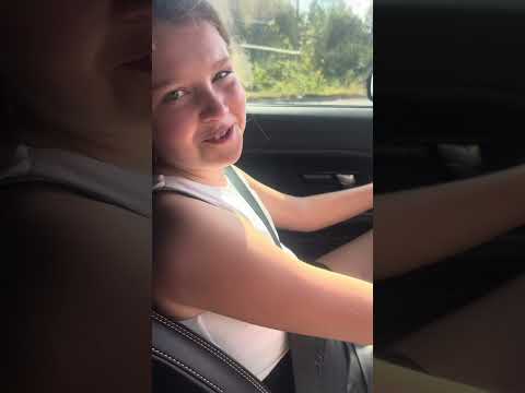 Видео: Первый раз за рулём в 12 лет - Оливия Соломаха 1.10.23