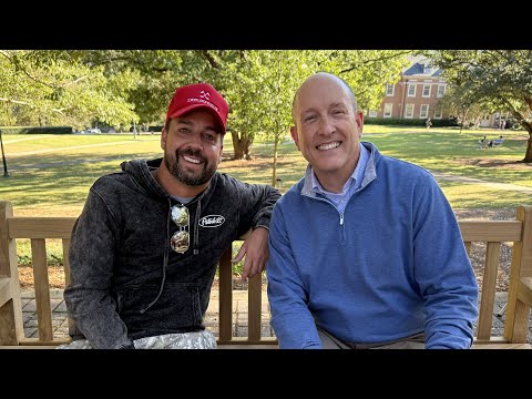 Видео: Скамья Бека, выпуск 41, 11.03.25 | Стендап-комик и выпускник Джон Крист