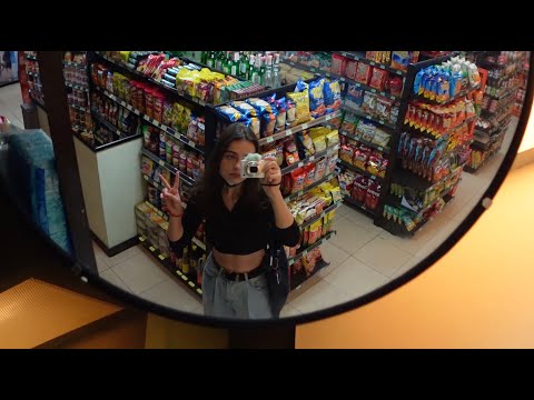 Видео: потеряться в незнакомом городе без телефона и денег ЧЕЛЛЕНДЖ