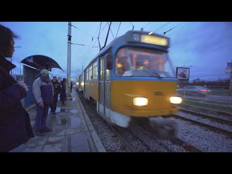 Видео: Bulgaria, Sofia, tram 20 ride from Автостанция Изток to Младежки Театър