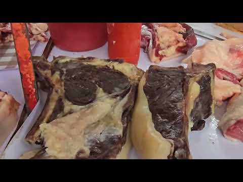 Видео: Конины сколько на рынке в Алматы😇