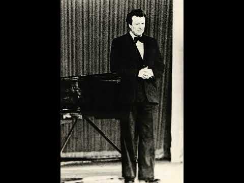 Видео: "Что ж ты опустила глаза?" ("Parlami d'amore, mariu!) , Ч. Биксио