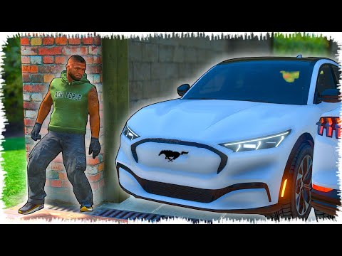 Видео: Джонни құпия жерден МУСТАНГ ұрлап кетті (GTA V)