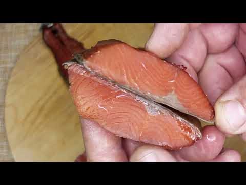 Видео: НЕРКА холодного копчения в коптильне 