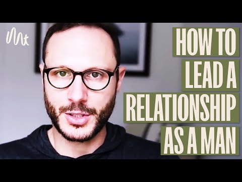 Видео: Как мужчине вести отношения